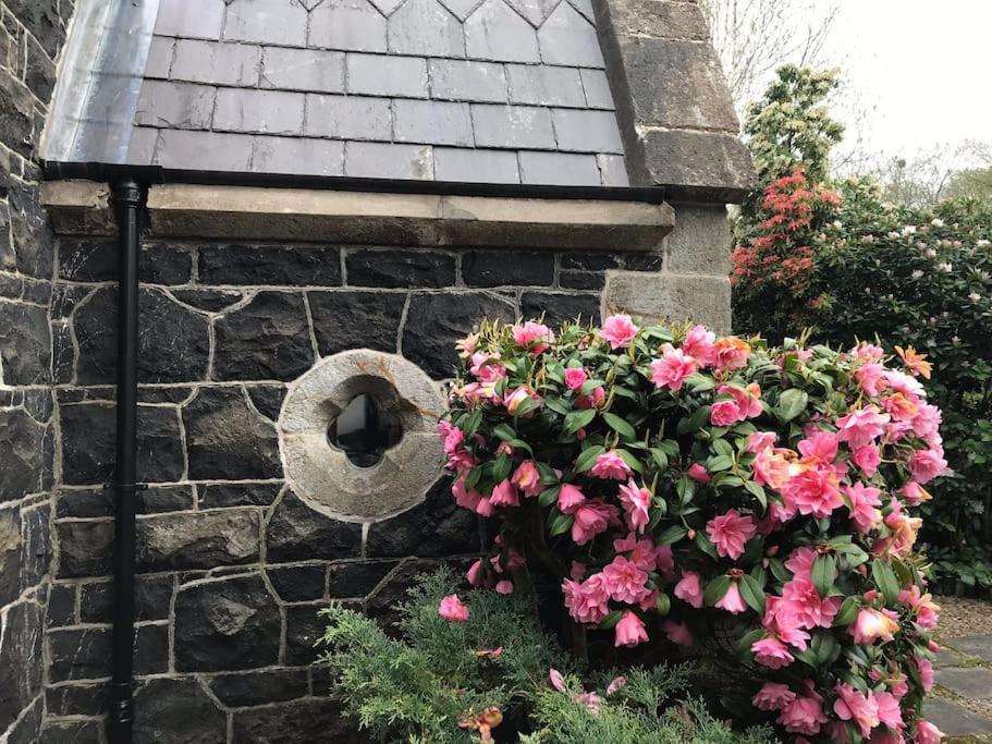 Villa Old Schoolhouse, Galgorm Exterior foto