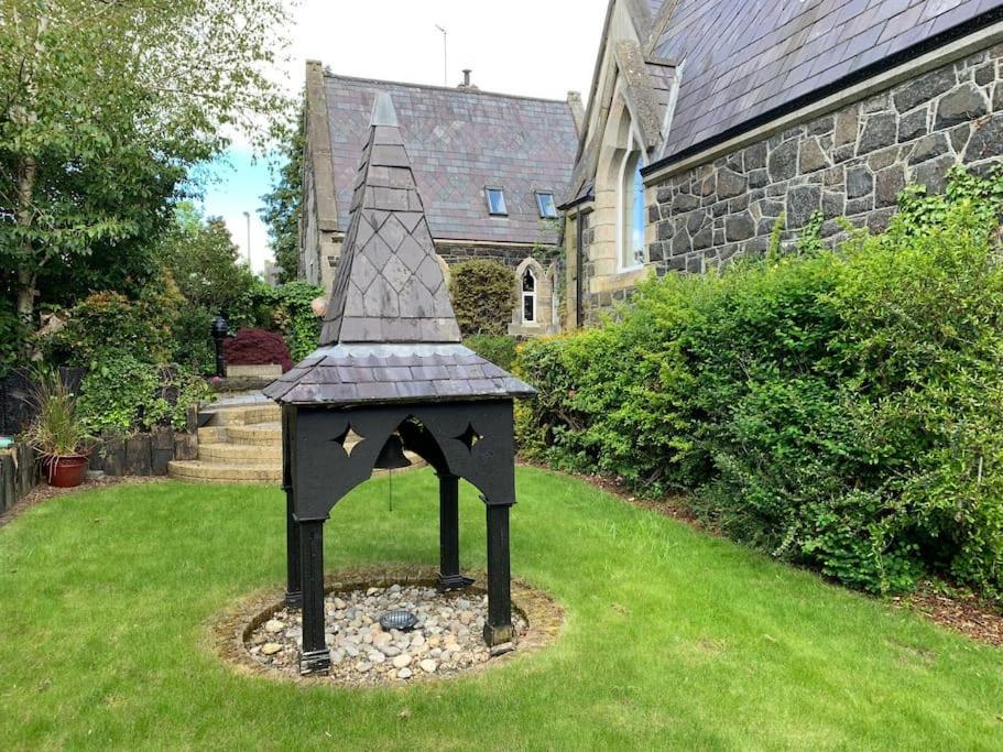 Villa Old Schoolhouse, Galgorm Exterior foto